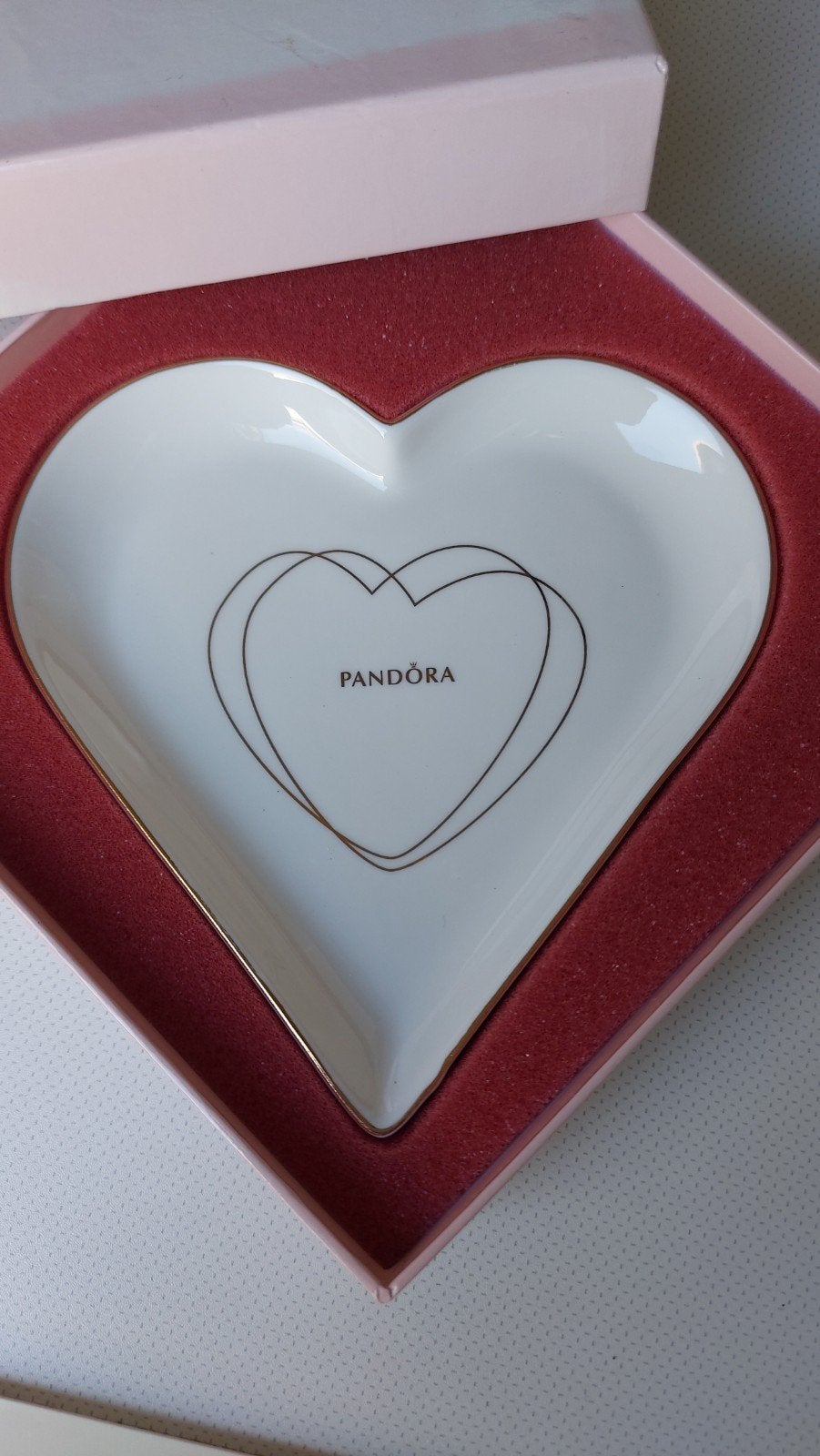 Pandora sieraden bord / schaaltje hart met logo Pandora, Ophalen of Verzenden, Nieuw