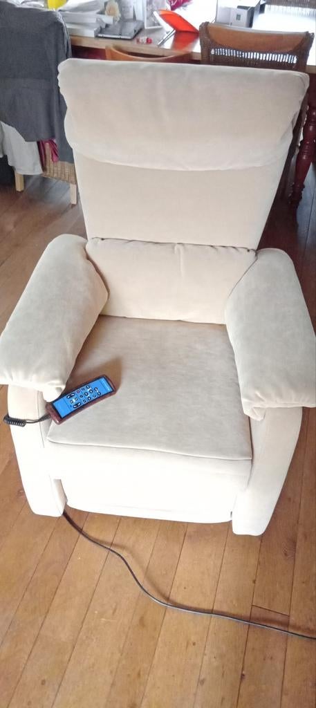 Sta op stoel voor lange mensen (1.85 cm) - Zeer goede staat, Huis en Inrichting, Fauteuils, Modern comfort, 75 tot 100 cm, Ophalen of Verzenden