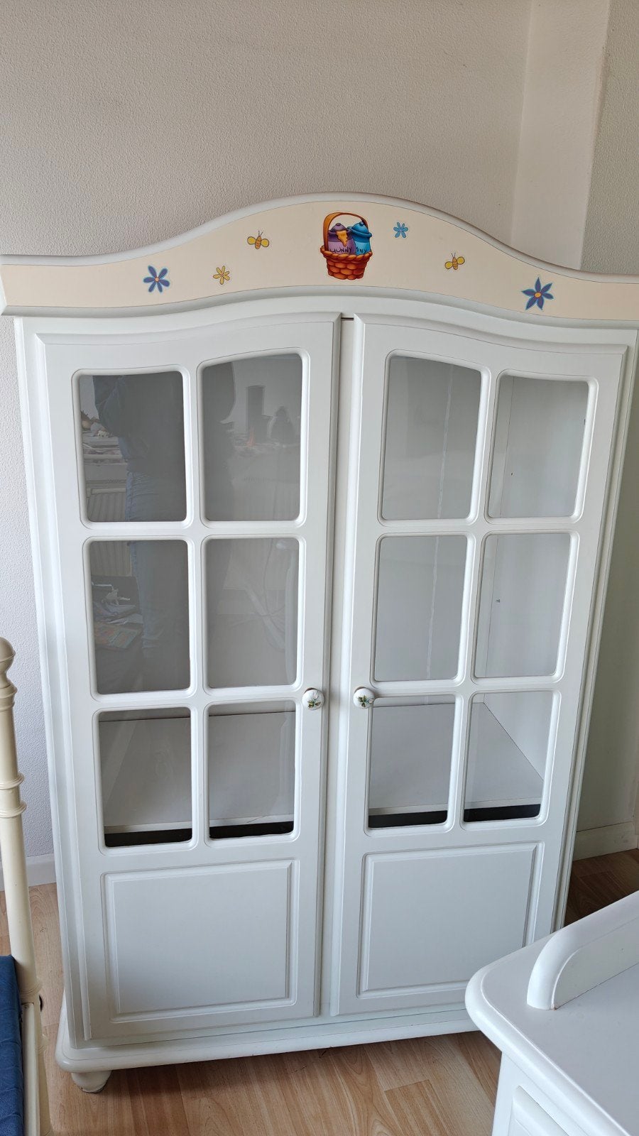 Witte kinderkast, Ophalen, Gebruikt, 50 tot 70 cm, 105 cm of meer