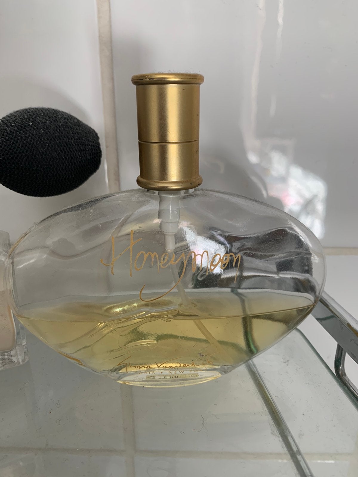 Honeymoon Gloria van der Bilt  1/2 gevuld met spuit Vintage, Ophalen of Verzenden, Zo goed als nieuw