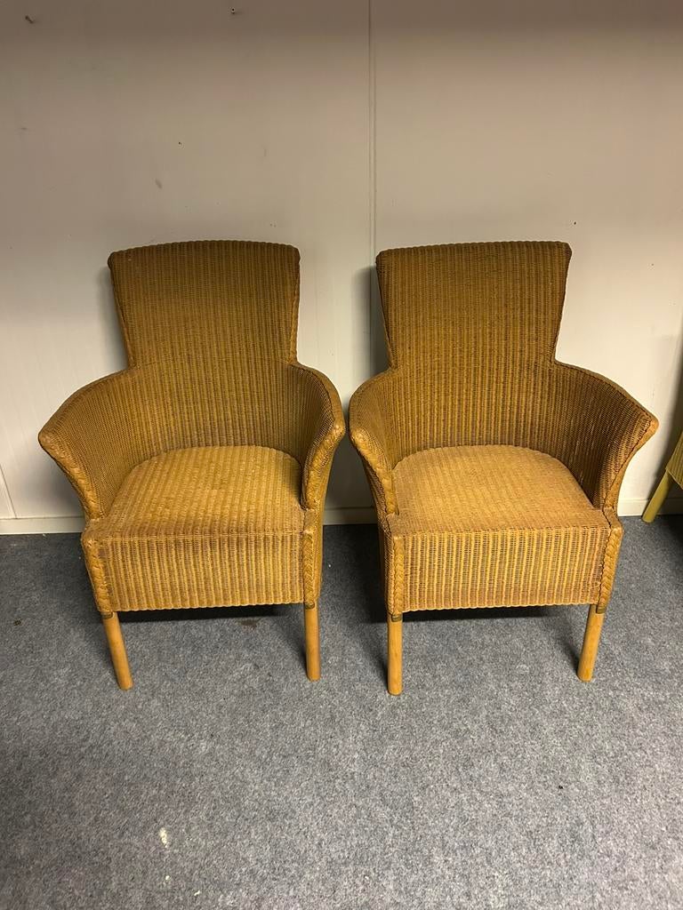 Nr 37. 2 x nieuwe loomstoelen, dubbel gevlochten., Ophalen