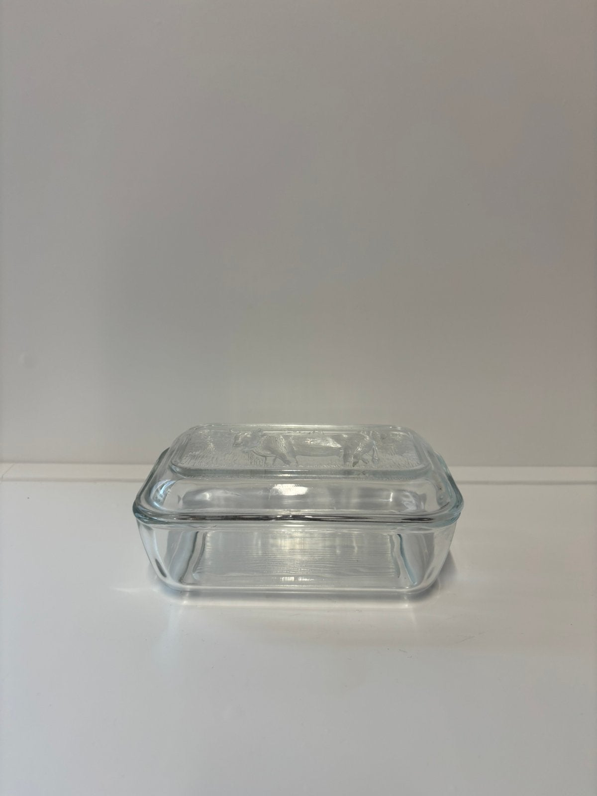 Vintage Franse Arcoroc botervloot glas koe, Verzenden