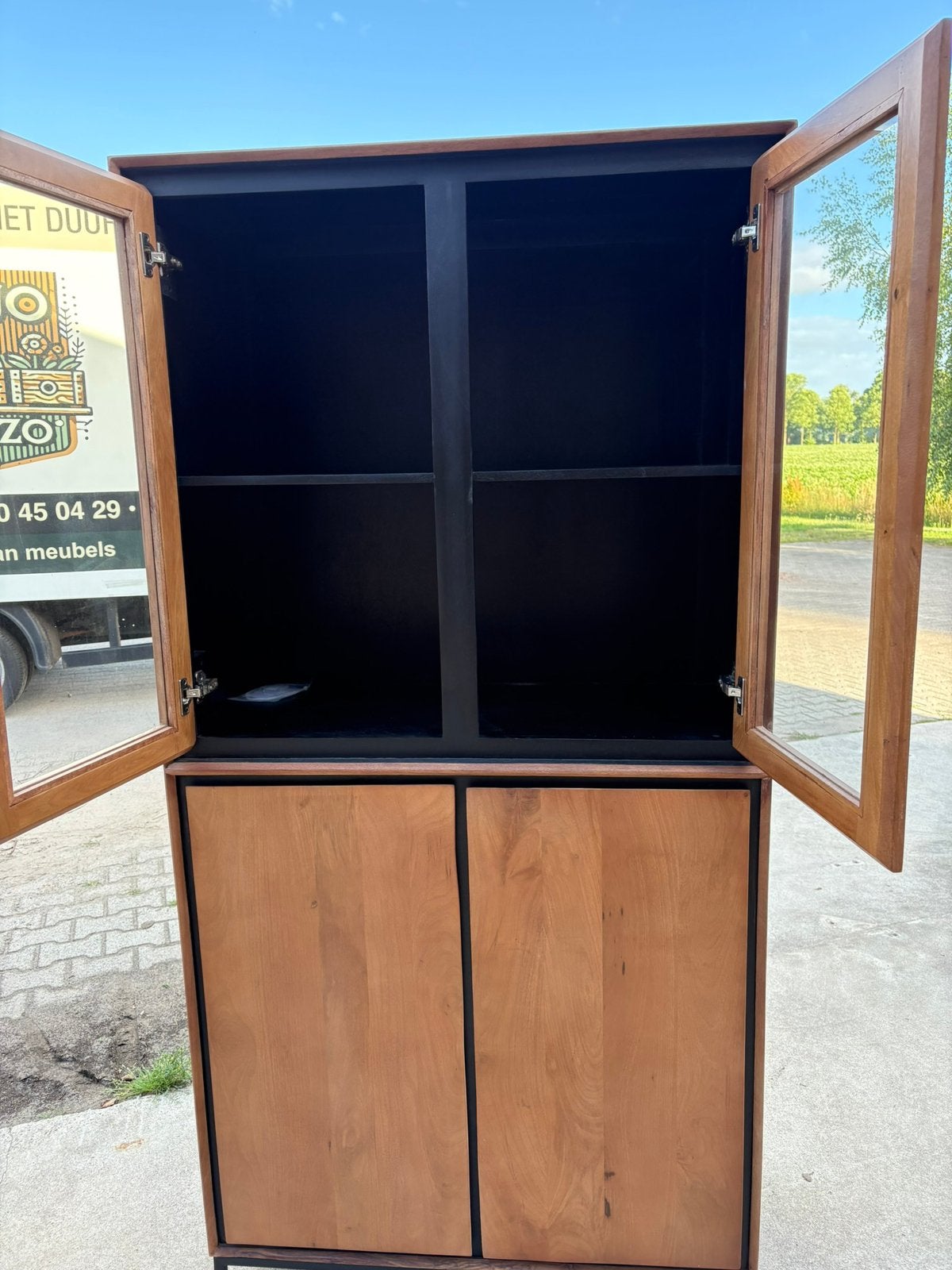 NIEUW! RICHWOOD VITRINEKAST – €400, Ophalen, Nieuw, 50 tot 100 cm, 150 tot 200 cm
