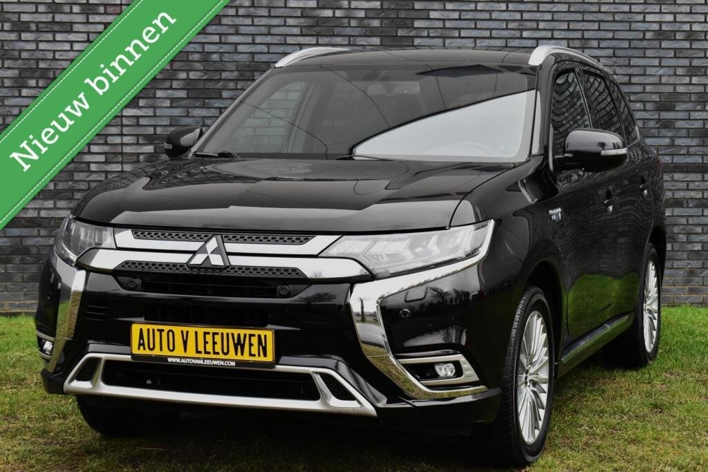 Mitsubishi Outlander 2.4 PHEV Diamand Edition LEDER VOL! 360, Auto's, Automaat, Euro 6, 4 cilinders, Zwart
