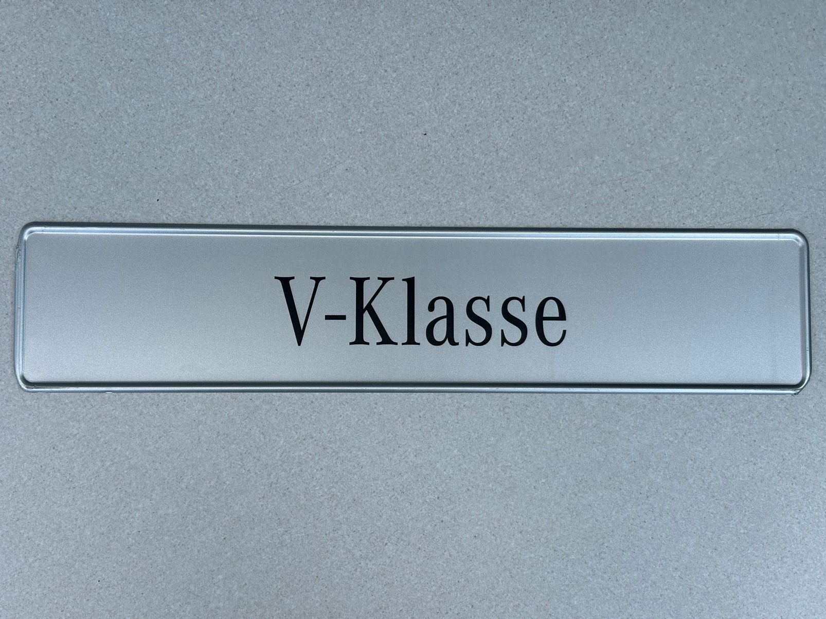 Mercedes V-Klasse Showroomplaat, Verzenden