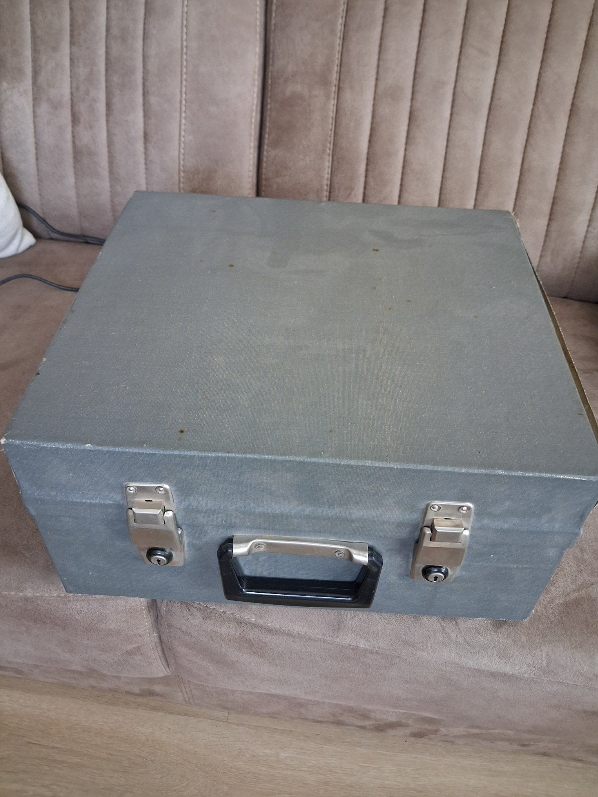 Vintage Russische Knopaccordeon Rodnichok-1 met Koffer, Muziek en Instrumenten, Overige merken, Met koffer, Ophalen of Verzenden