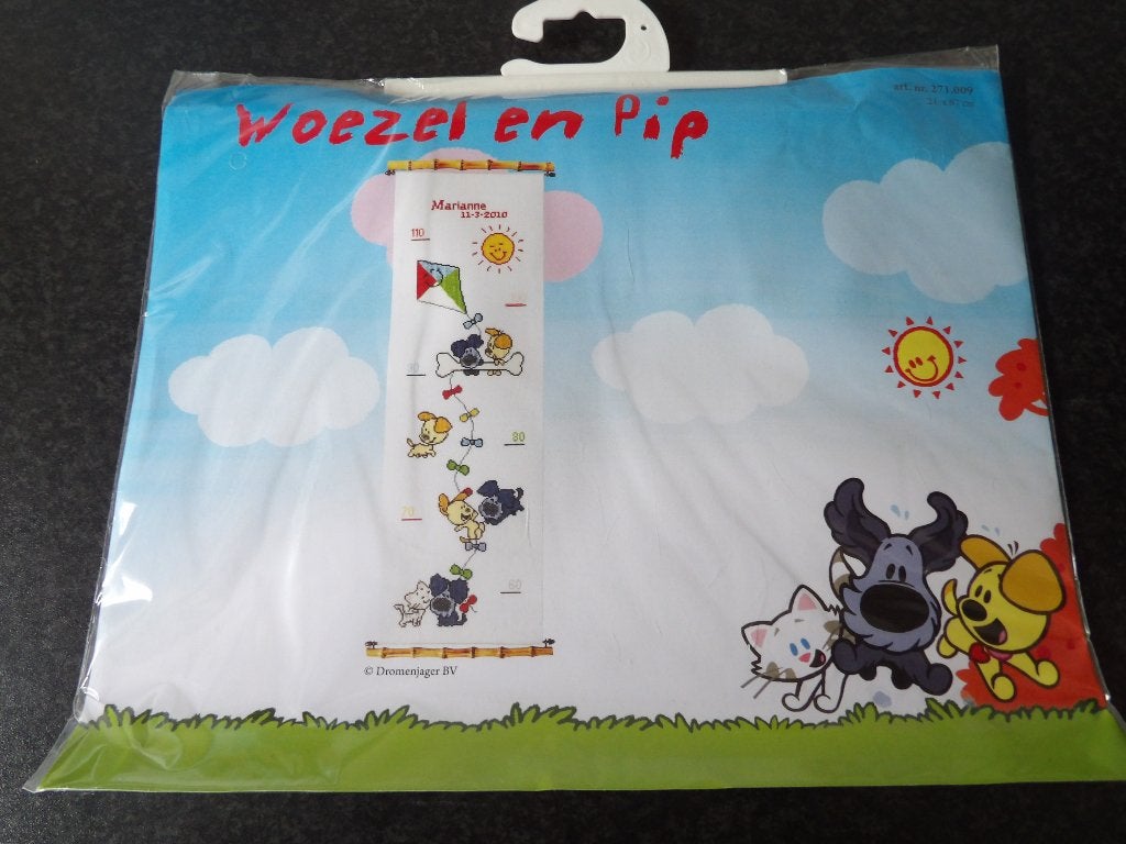 Nieuw borduurpakket Woezel & Pip groeimeter, Ophalen of Verzenden, Nieuw, Handborduren, Borduurpakket