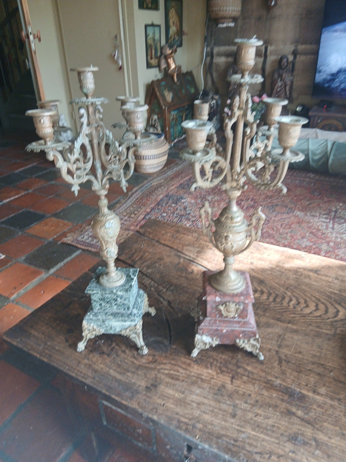 Antieke kandelaars - 53cm hoog, 15cm breed, Antiek en Kunst, Ophalen of Verzenden, Koper of Brons