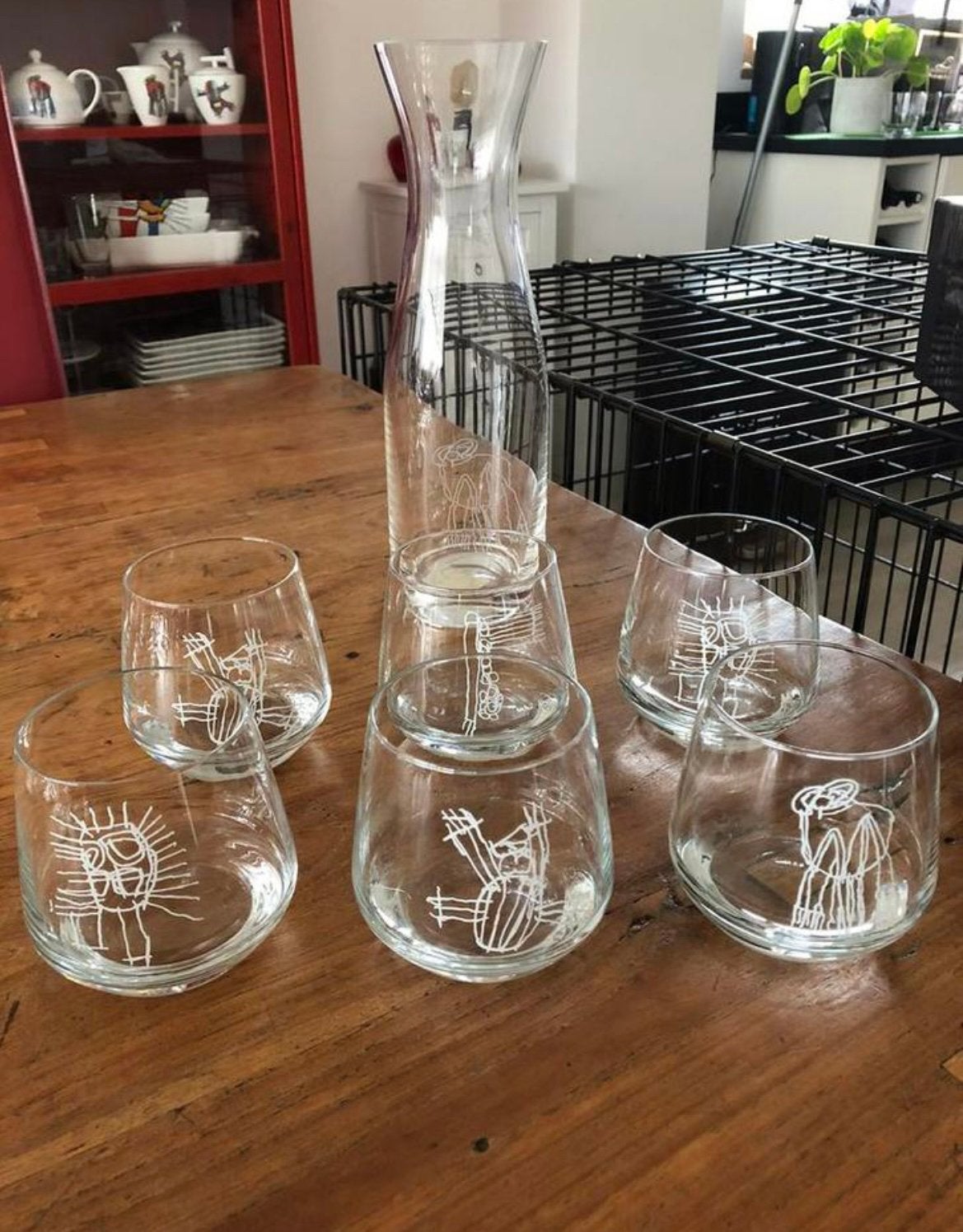 Compleet servies kunst Yong Beast nieuw 8/10 persoons, Ophalen, Nieuw, Glas, Bord(en)