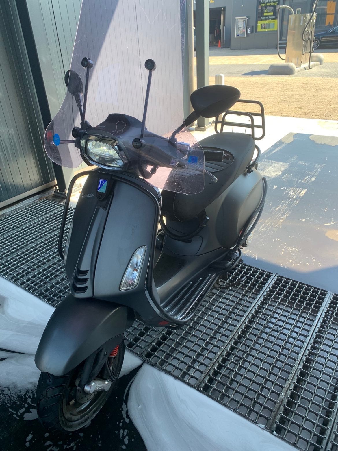 Vespa sprint 50cc grijs 2020, Fietsen en Brommers, Scooters | Vespa, Ophalen, Maximaal 45 km/u, Vespa S, Zo goed als nieuw