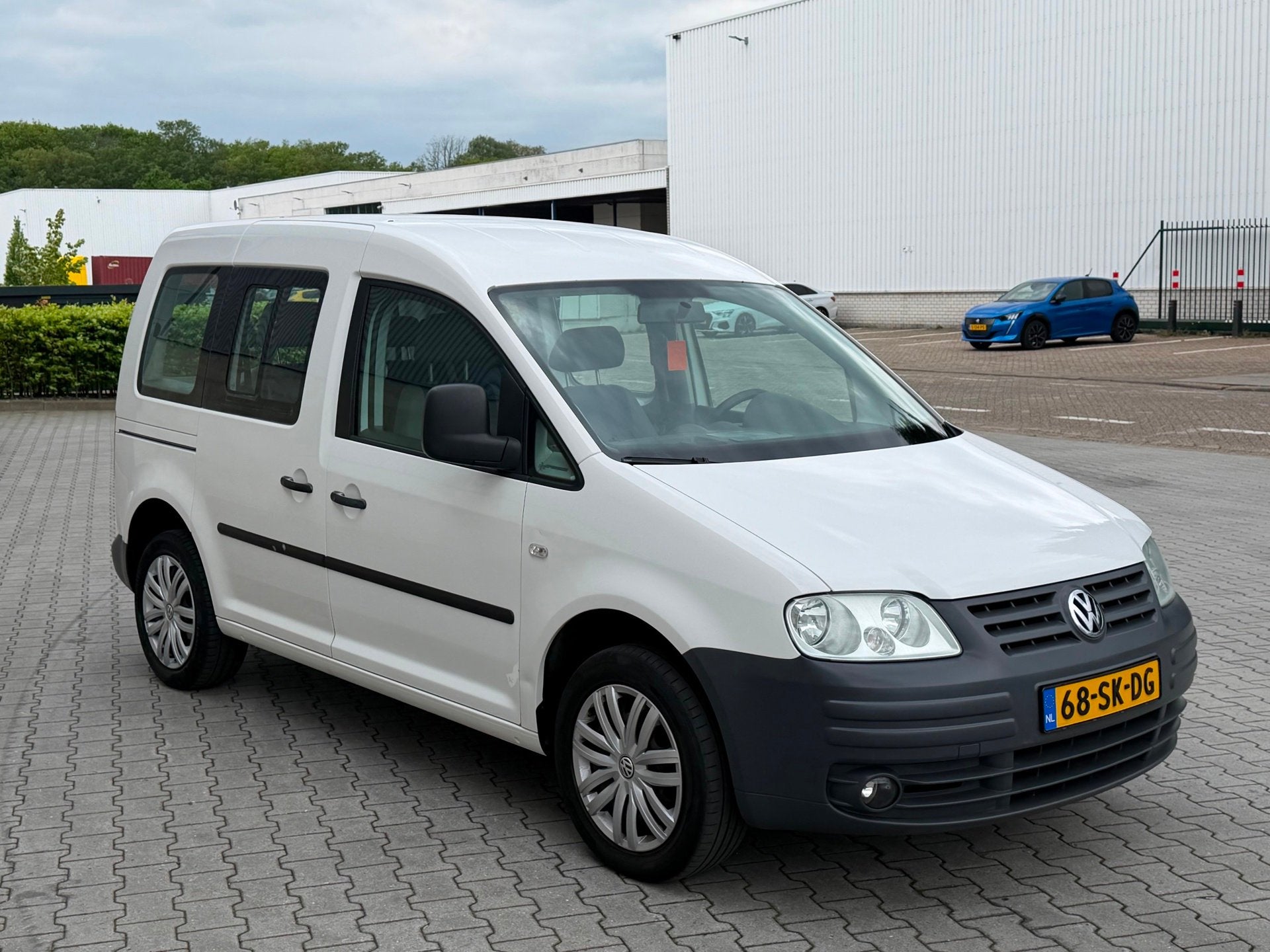 Volkswagen Caddy Combi 1.6 Turijn Comfort 5p. AIRCO+APK 11-0, Auto's, Voorwielaandrijving, Stof, Gebruikt, Wit