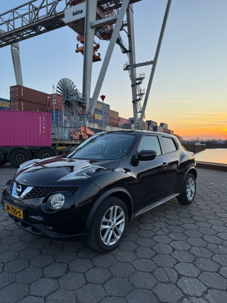 Nissan Juke 1.2 Dig-t 2016 Zwart, Auto's, Voorwielaandrijving, 639 kg, Stof, 1250 kg
