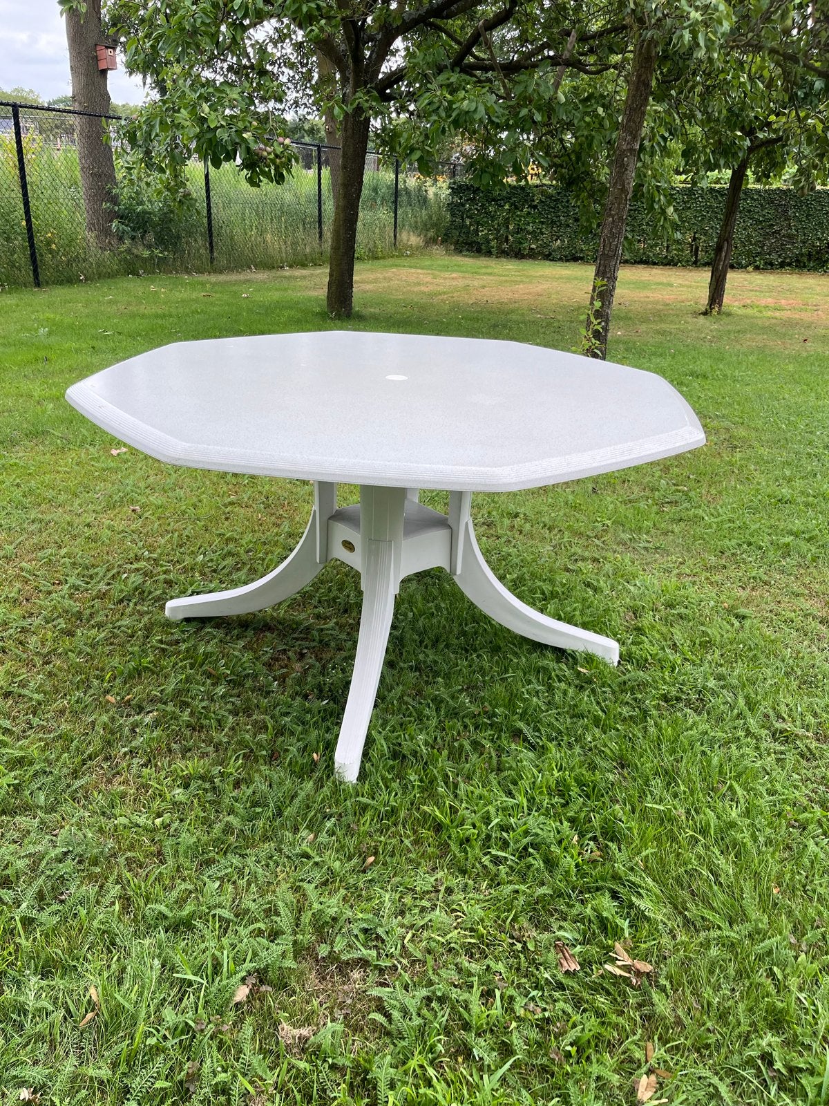 Hartman 8-hoekige tuintafel 130x130x70 cm, Ophalen, Gebruikt, Kunststof