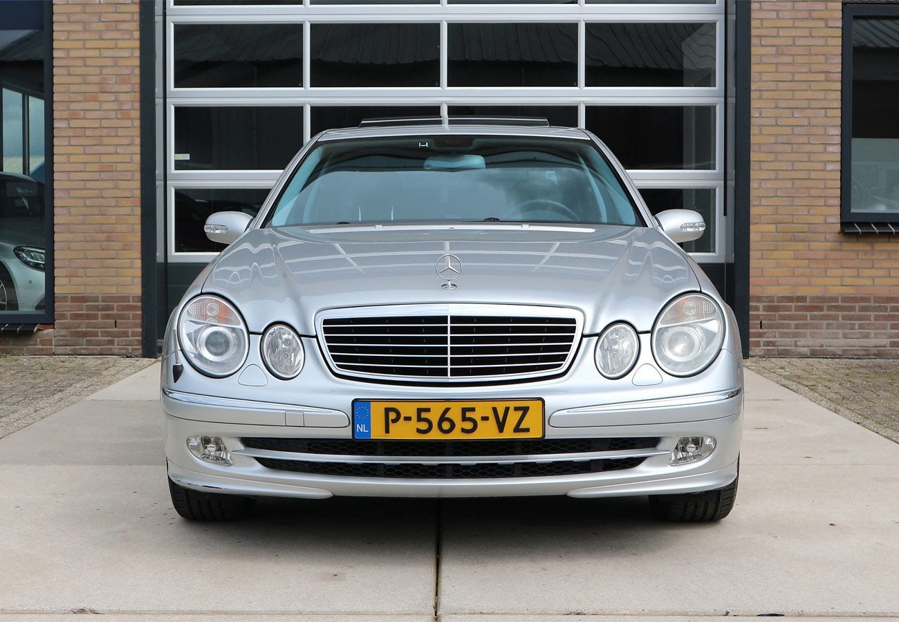 Mercedes-Benz E-klasse 320 Avantgarde origineel 63dkm Nieuws, Auto's, Automaat, Dealer onderhouden, Achterwielaandrijving, Gebruikt