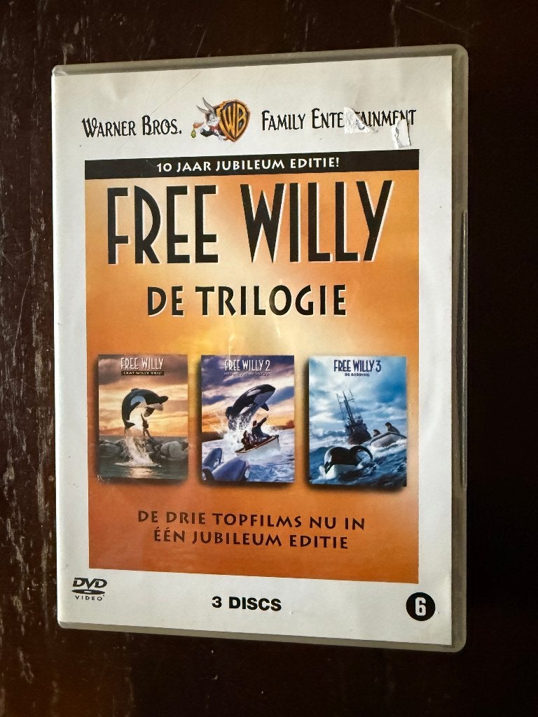 Free Willy Trilogie ( 3 DVD Box ), Vanaf 6 jaar, Ophalen of Verzenden, Zo goed als nieuw