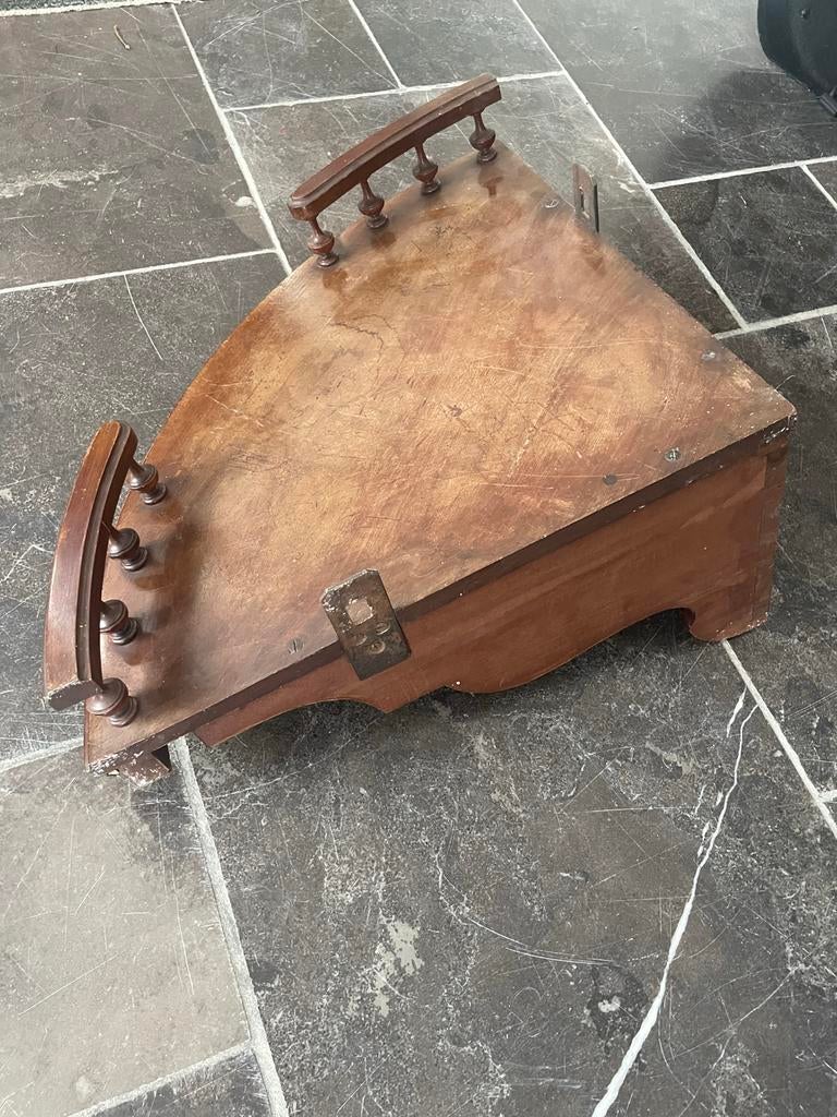Antieke  Wandconsole uit kerk afkomstig - Mahonie/Noten, Antiek en Kunst, Ophalen