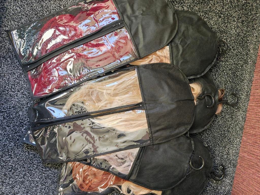 Groot dames pruiken pakket (11 stuks) - Diverse kleuren, Ophalen of Verzenden, Zo goed als nieuw, Pruik of Haarverlenging
