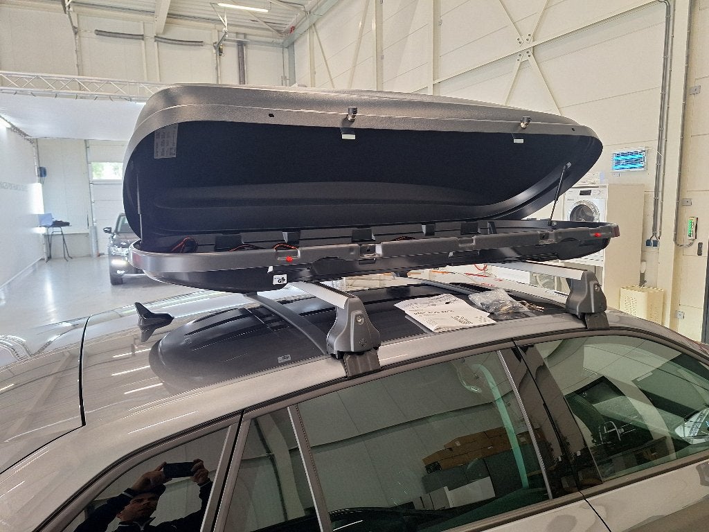 Dakkoffer KAMEI + dakdragers Skoda Scala, Ophalen, Gebruikt