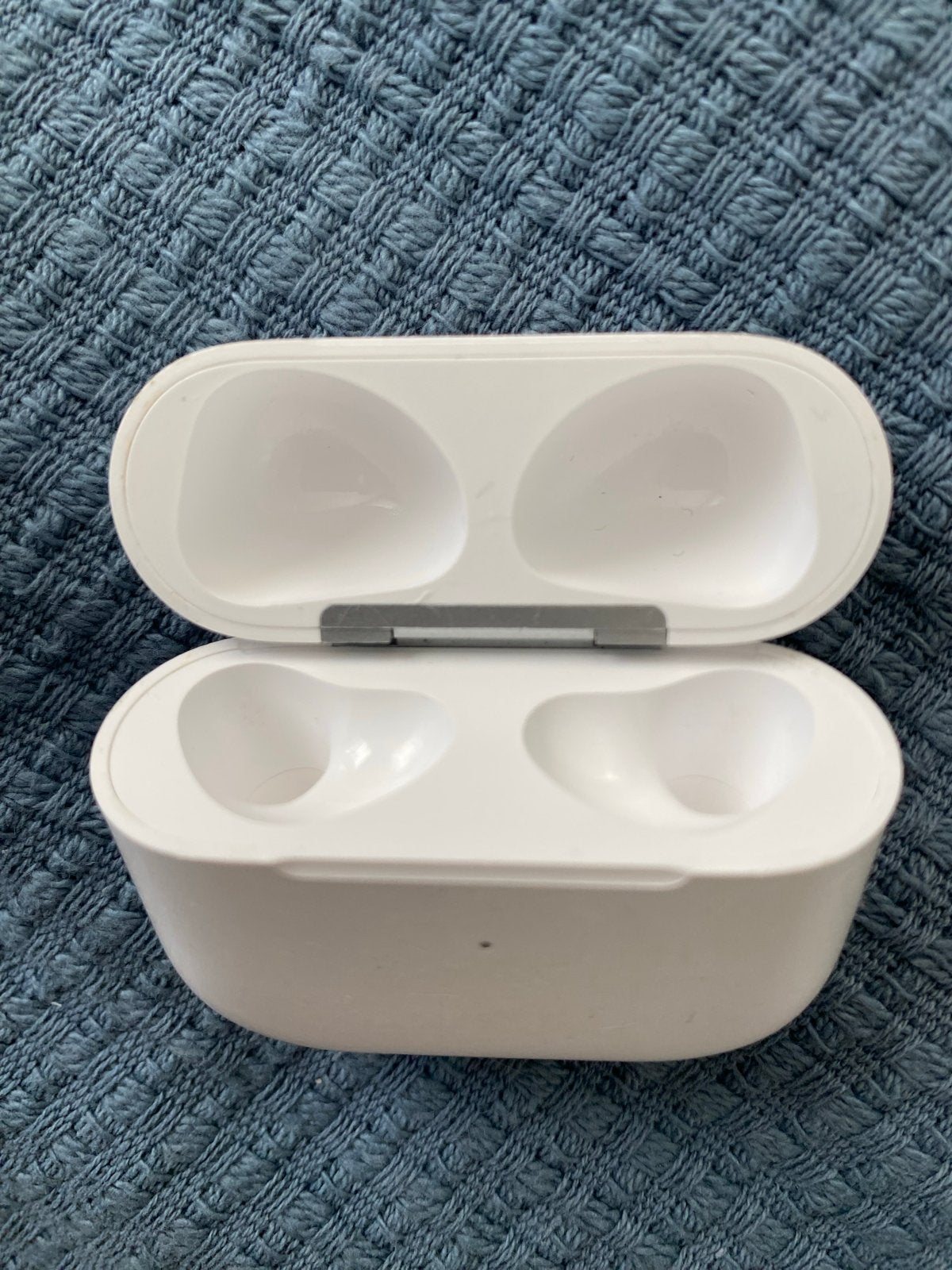 AirPods 3 Oplaadcase (Lightning) - Draadloos Opladen, Ophalen of Verzenden, Gebruikt, Overige typen, Apple