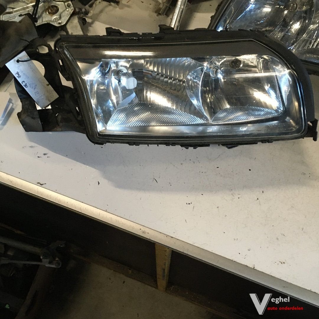 Volvo S80 2000 Koplamp Links of Rechts, Gebruikt, -, -, Ophalen of Verzenden