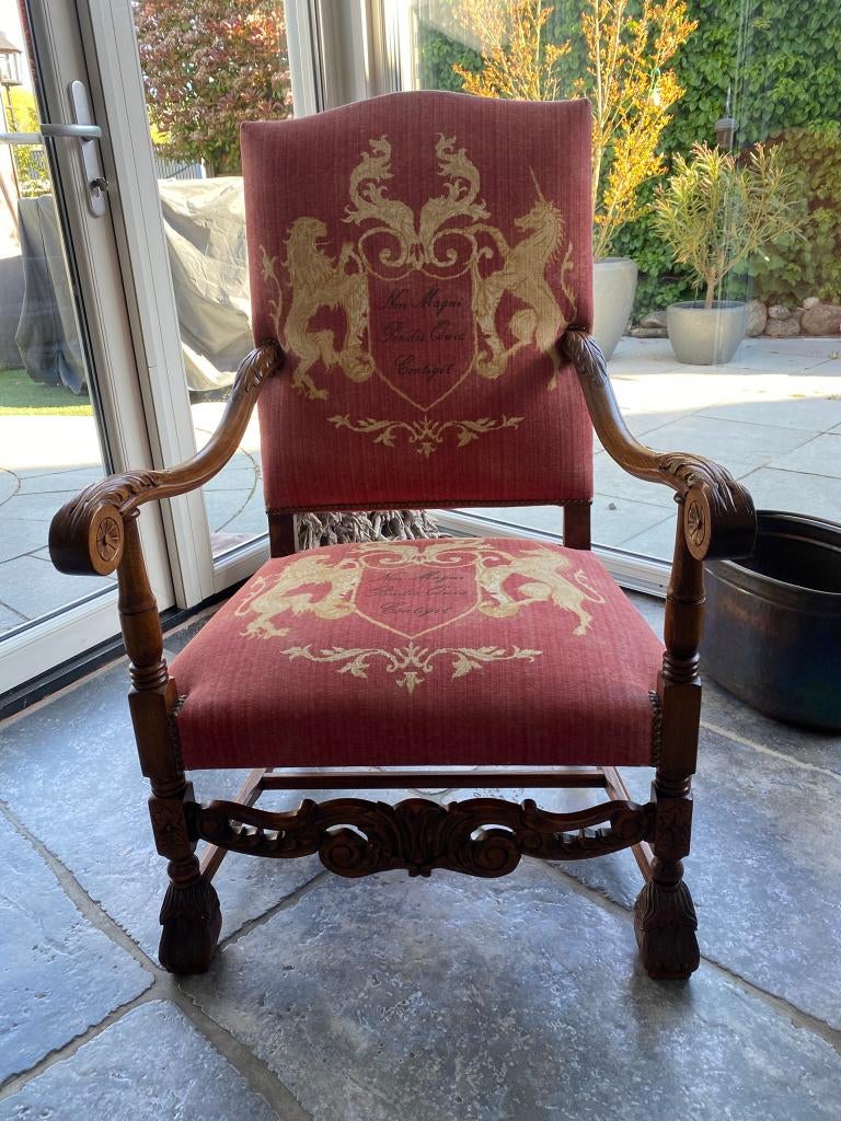 Fauteuil louis XV  stijl, Ophalen