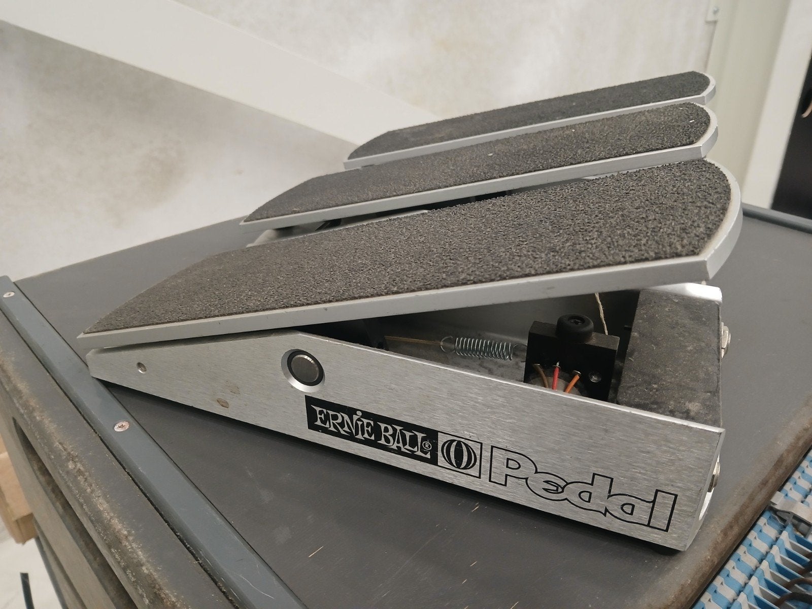 Ernie Ball pedal, Ophalen, Overige instrumenten