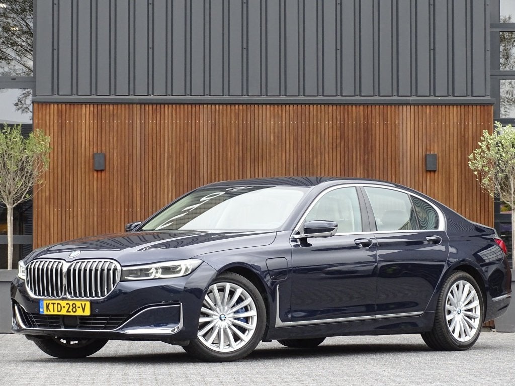 BMW 7 Serie 745e 394PK / M-Individual / ACC / Softclose / La, Gebruikt, Euro 6, Blauw, Leder