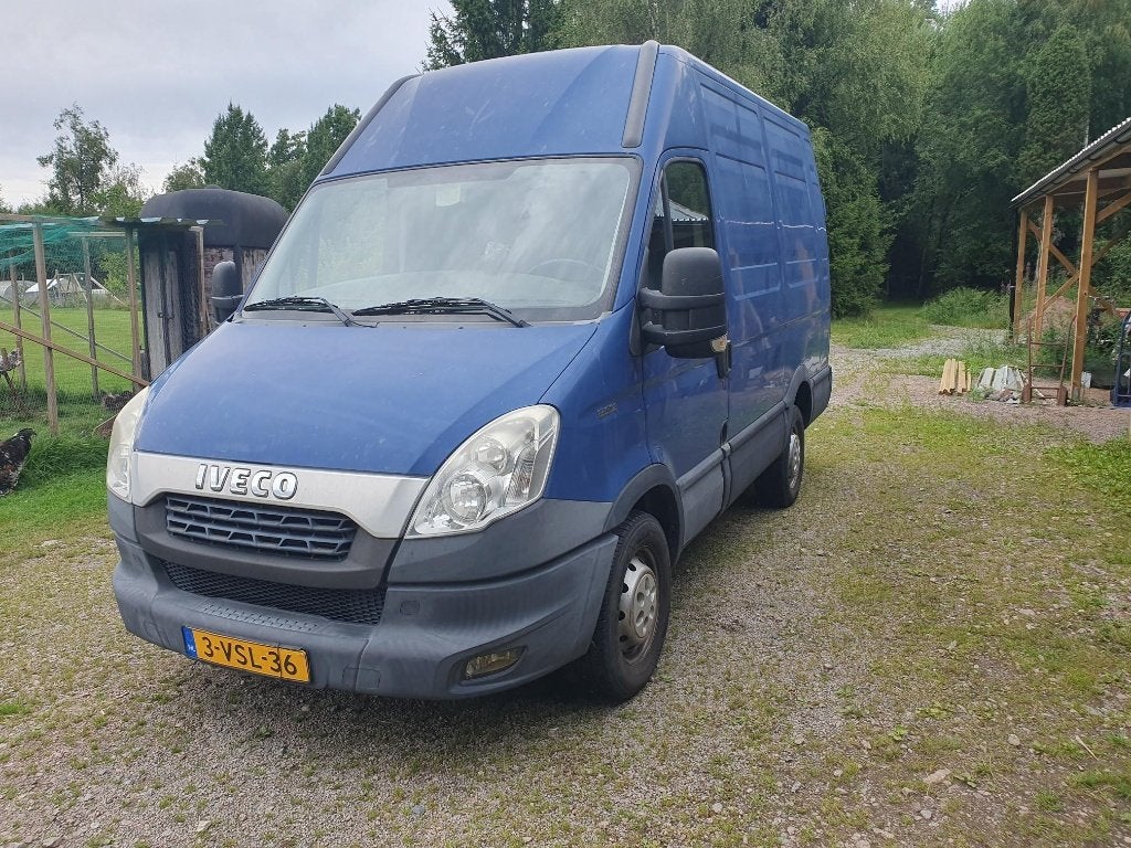 Iveco Daily C35 2012, Auto's, Automaat, Euro 5, Blauw, Origineel Nederlands
