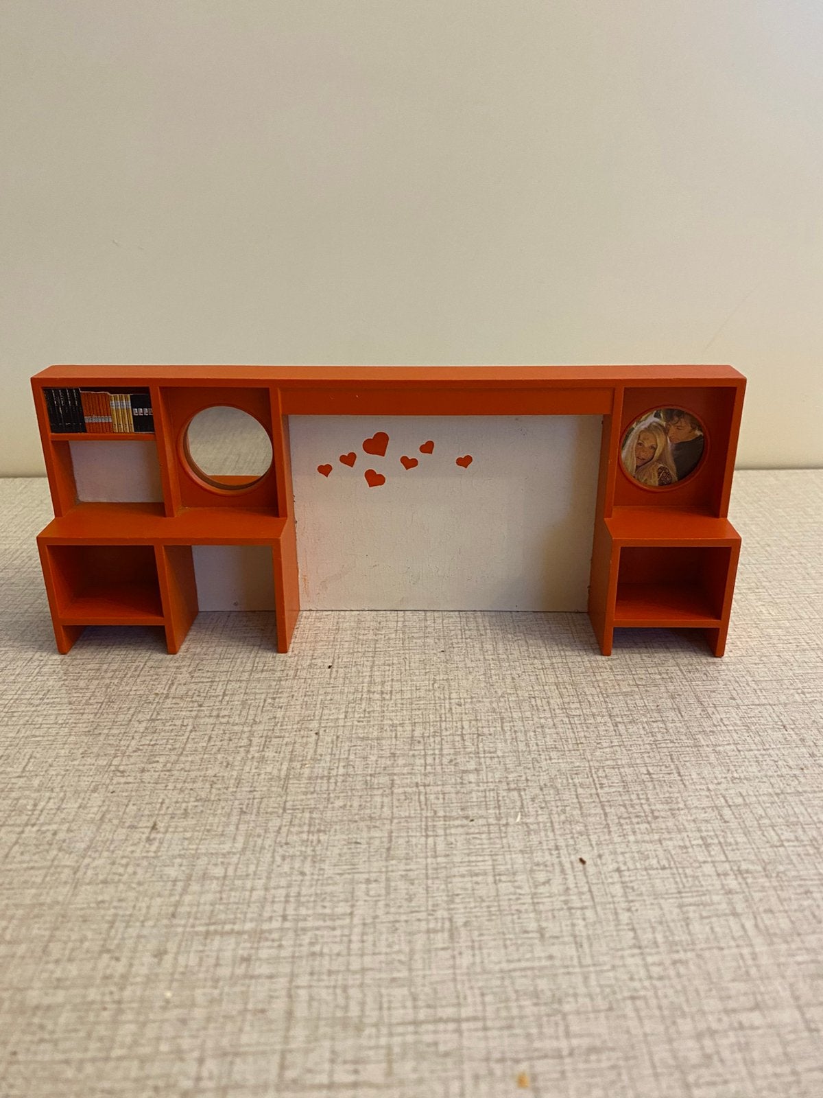 Poppenhuismeubels Bedomvang en wastafelmeubel en tafel, Ophalen of Verzenden, Gebruikt, Poppenhuis