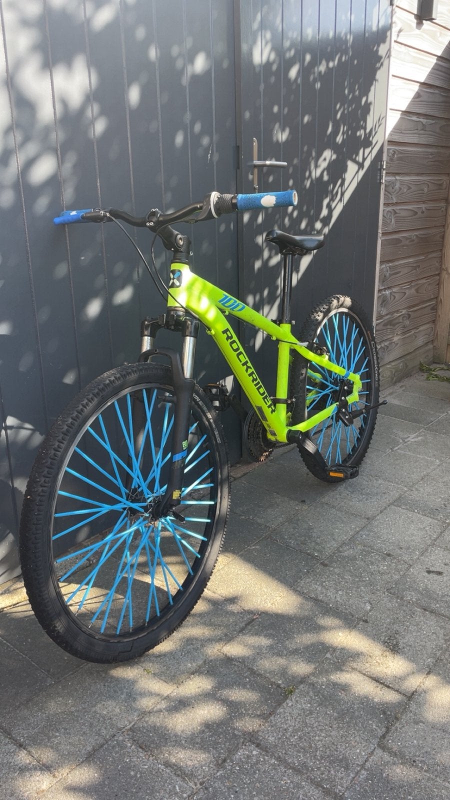 Rockrider st100 moutainbike, Ophalen, 24 inch of meer, Gebruikt, Velgrem