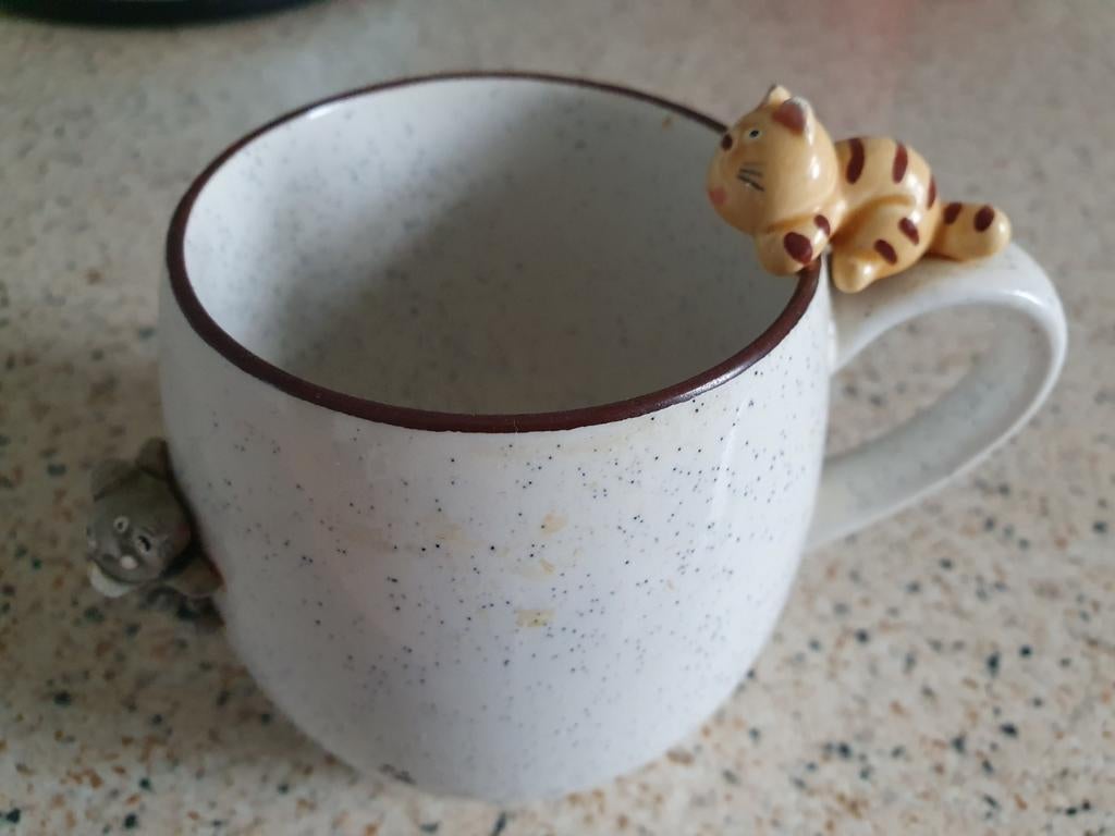 Grappige mok met 3D kat en muis erop!, Ophalen of Verzenden, Gebruikt, Overige typen
