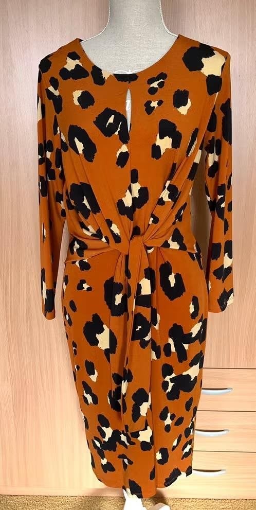 Wallis jurk maat 42[v], Kleding | Dames, Overige kleuren, Maat 42/44 (L), Ophalen of Verzenden, Zo goed als nieuw