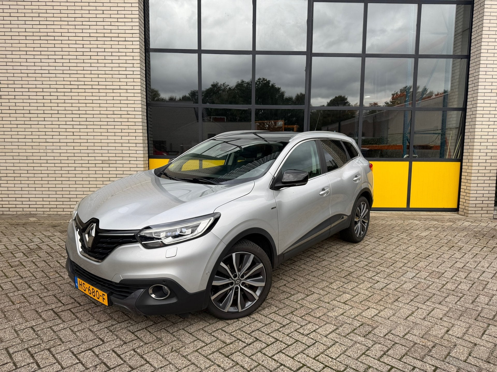 Renault Kadjar 1.5 dCi Bose Trekhaak, Panorama Dak & vol lee, Auto's, Gebruikt, 4 cilinders, Bedrijf, Diesel
