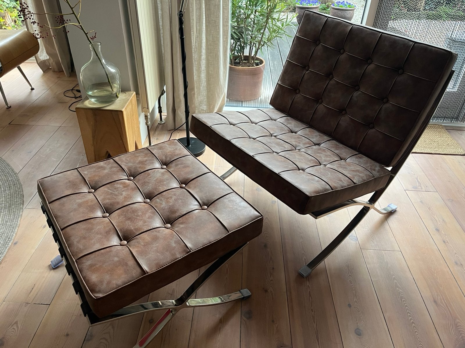 Barcelona feauteuil replica cognac met hocker, Ophalen, Eenpersoons, 75 tot 100 cm, Zo goed als nieuw