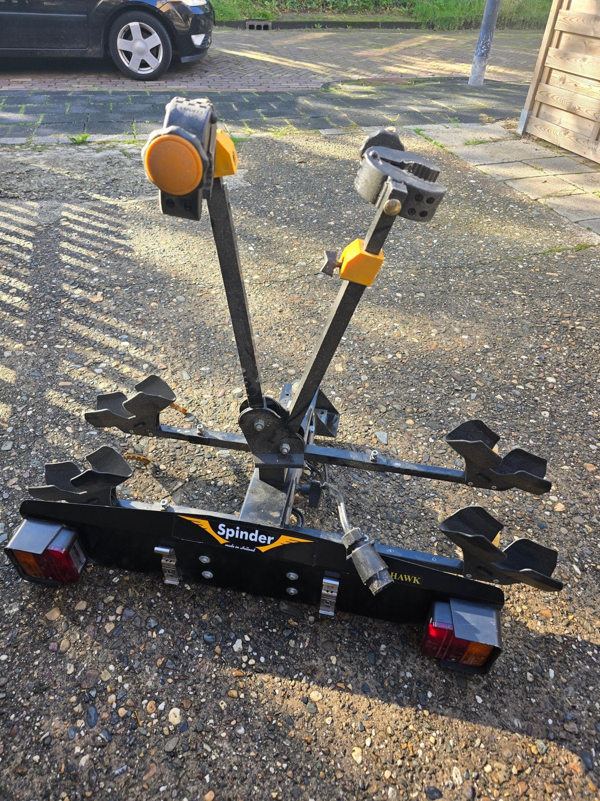 Fietsendrager Hawk, Ophalen, Zo goed als nieuw, Trekhaakdrager