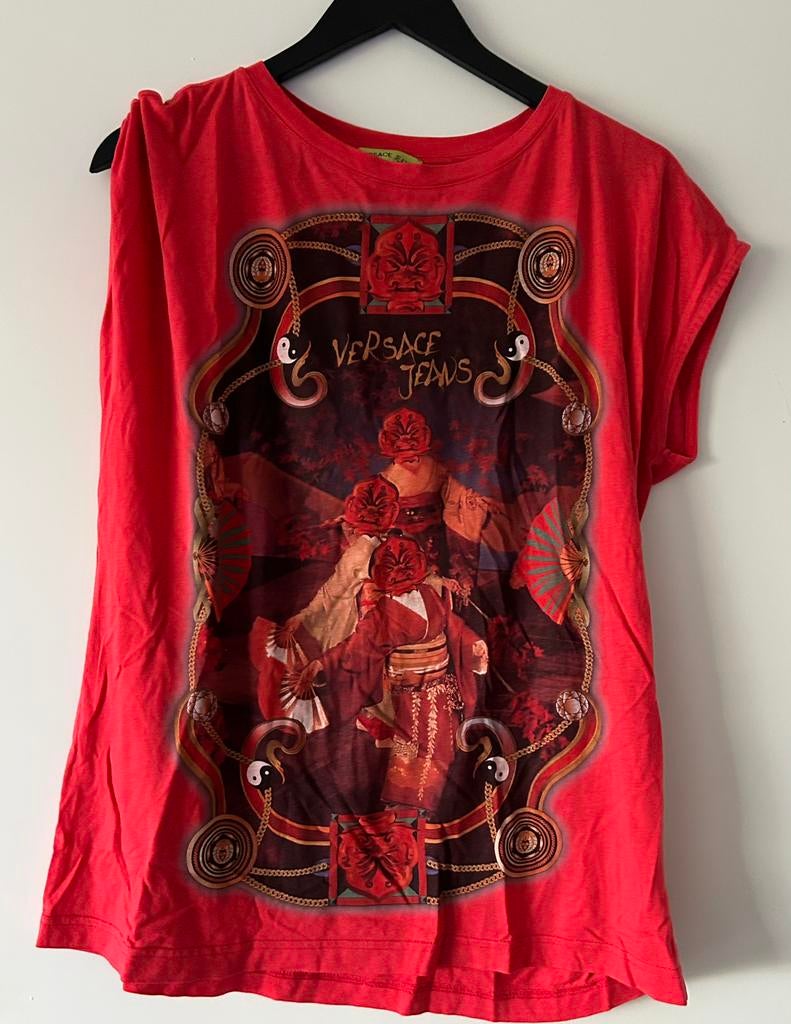 Versace dames shirt rood, maat M, Maat 38/40 (M), Nieuw, Ophalen of Verzenden, Korte mouw