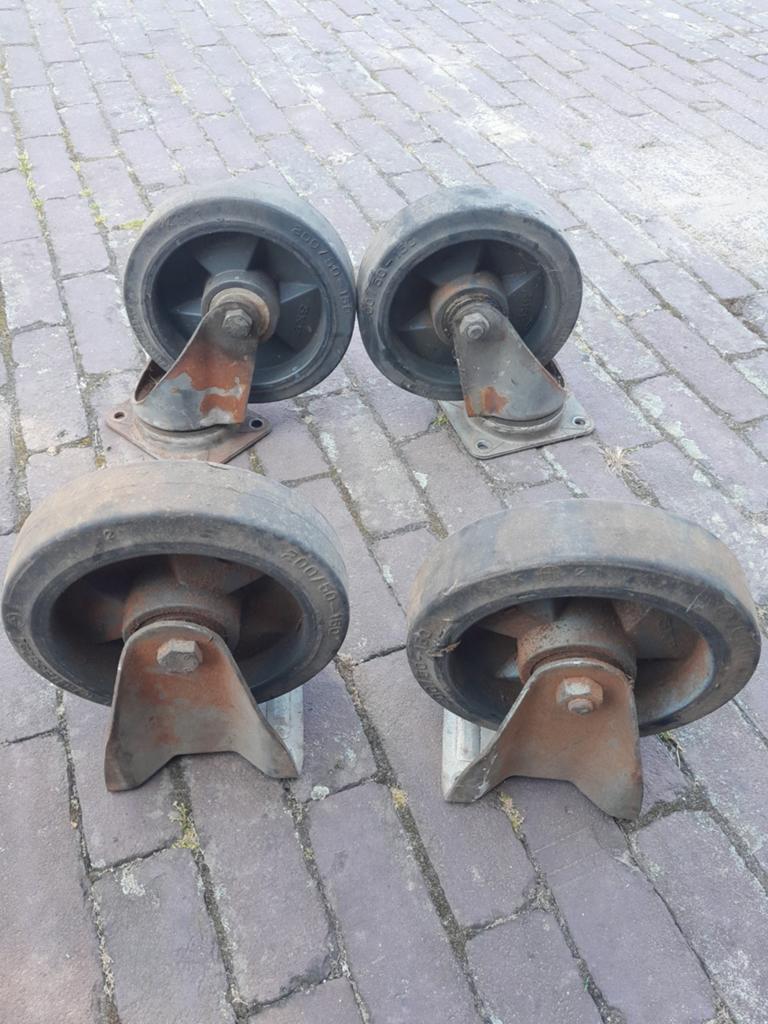 Zwenkwielen, Doe-het-zelf en Verbouw, Zwenkwielen, Ophalen of Verzenden
