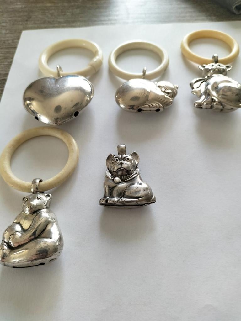 5 zilveren bijt ringen., Verzenden