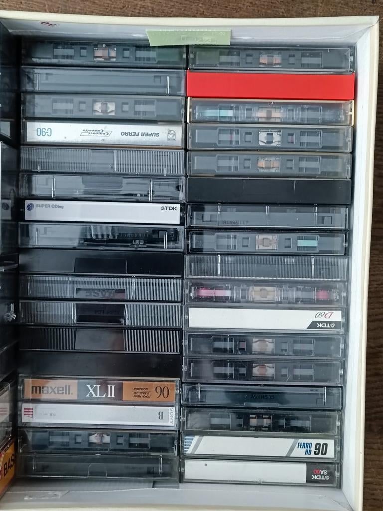 Cassette bandjes., Ophalen of Verzenden, Gebruikt, Overige genres, 2 t/m 25 bandjes