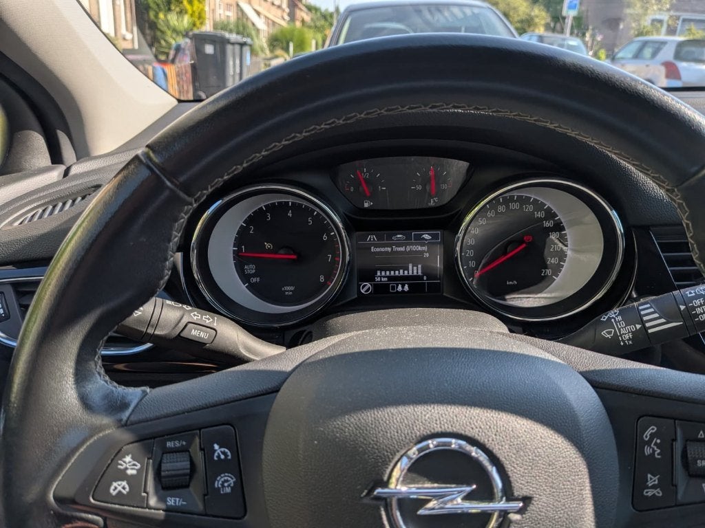 Opel Astra Sports Tourer 2021 | < 110k km | NAP | Topstaat!, Auto's, Voorwielaandrijving, Stof, Euro 6, 1199 cc