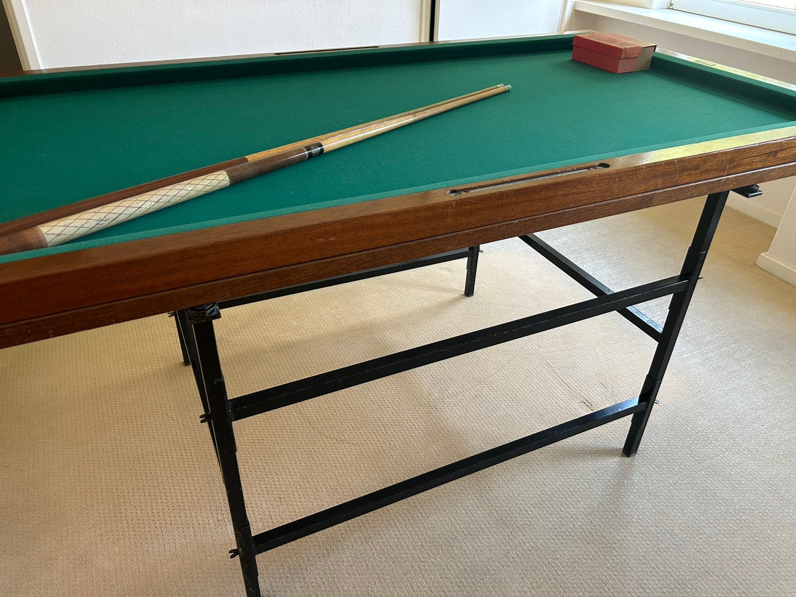 Leuke biljarttafel met toebehoren!, Sport en Fitness, Biljarten en Poolen, Ophalen, Gebruikt, Biljarttafel