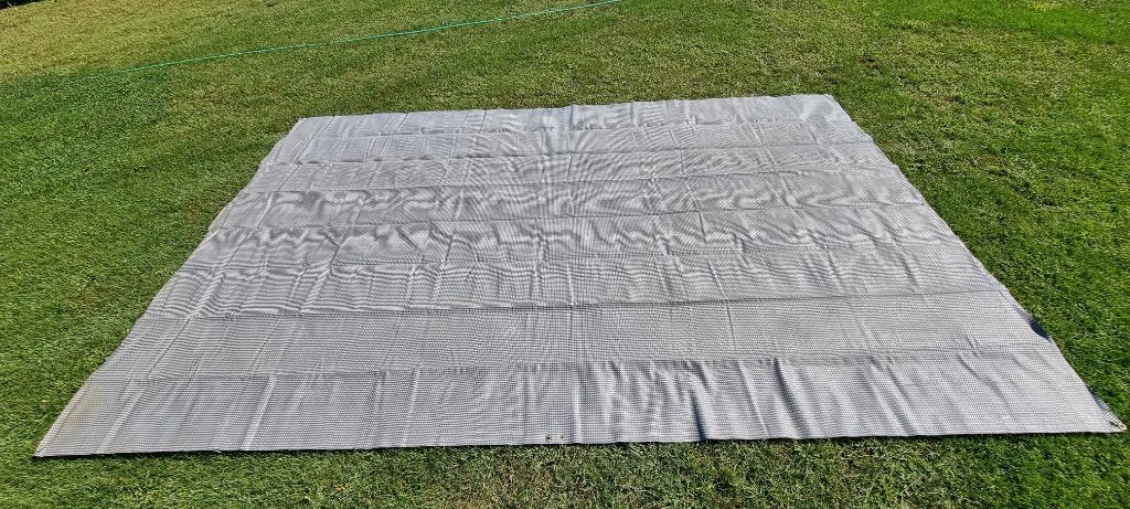 Grondzeil/tapijt, Caravans en Kamperen, Kampeeraccessoires, Ophalen of Verzenden, Zo goed als nieuw