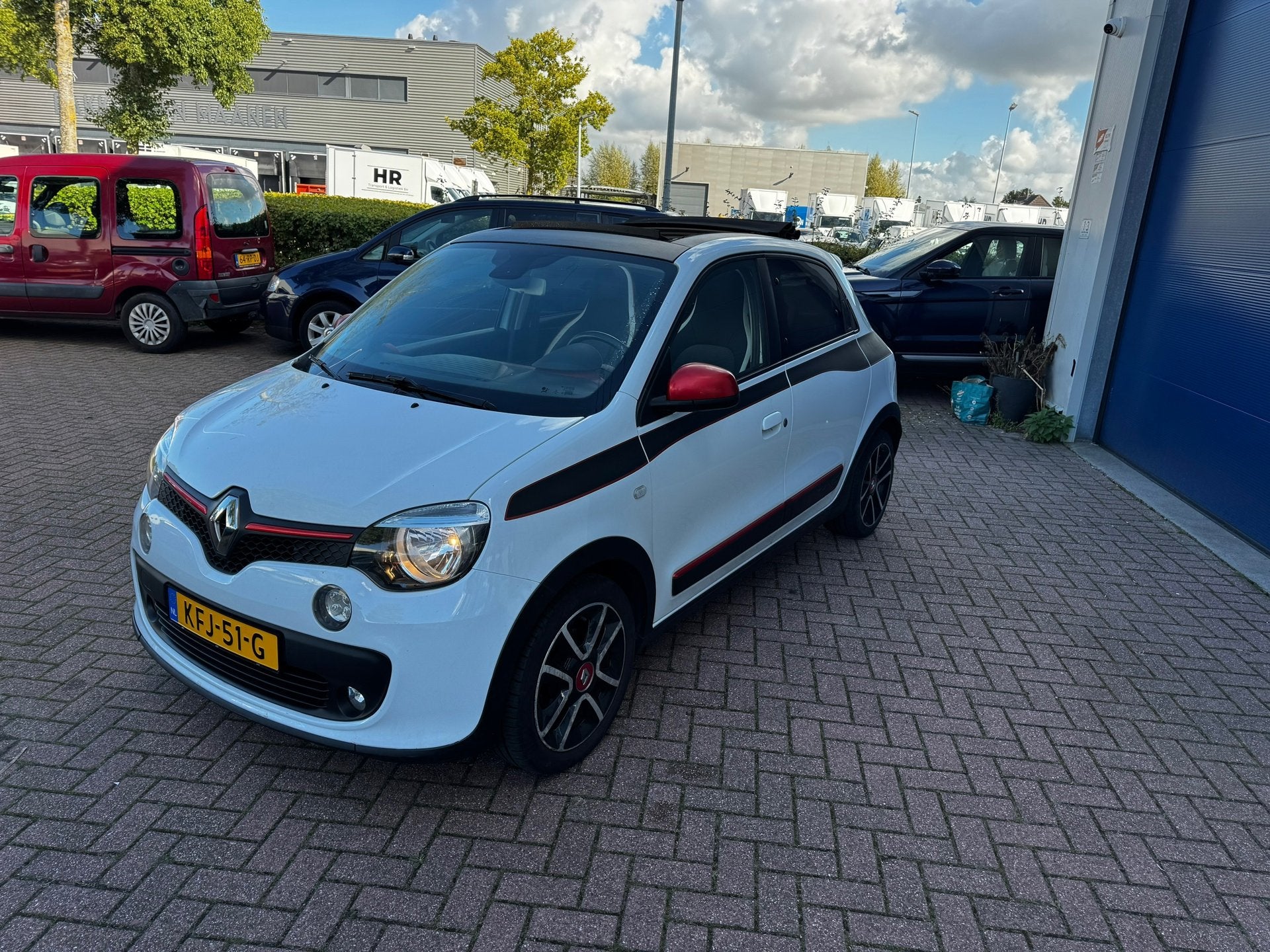 Renault TWINGO 0.9 TCe Serie Signature VIVA, Auto's, Verwarmde buitenspiegels, 898 cc, Gebruikt, 918 kg