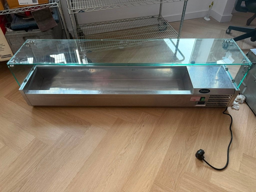 Opzetkoelvitrine | 8x 1/4 GN | +2C/+8C | 1800x335x435(h)mm, Ophalen, Zo goed als nieuw