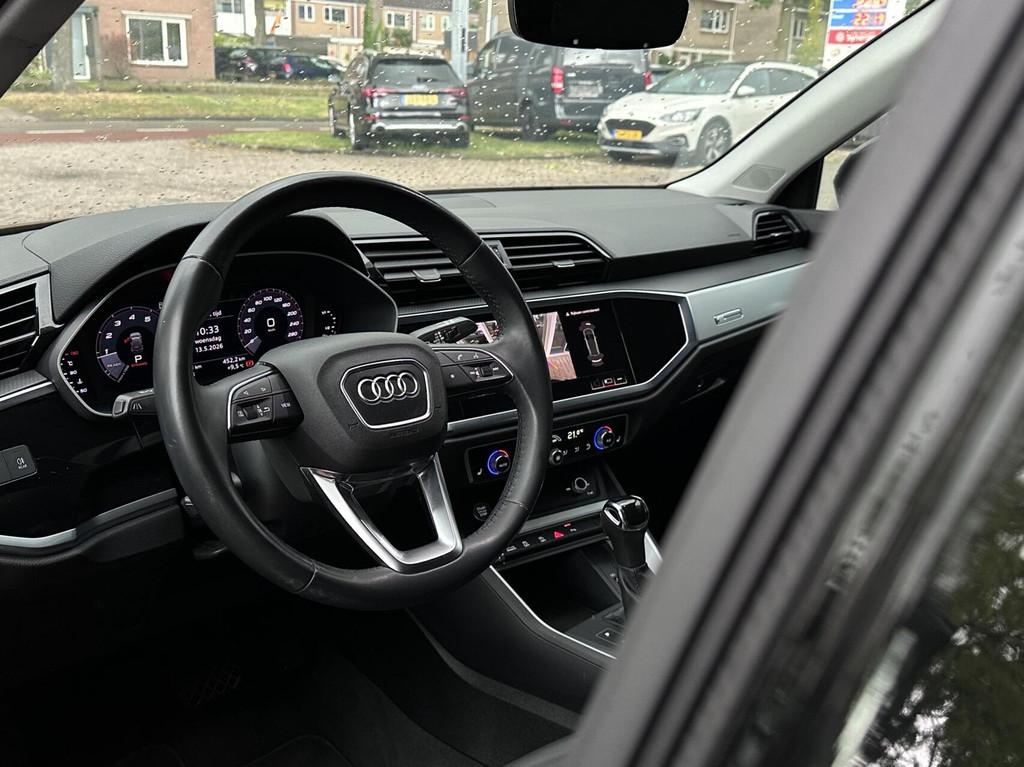 Audi Q3 35 TFSI Advanced Led, Climat, Carplay, Camera, LM.., Auto's, Audi, 4 cilinders, 150 pk, Zwart, Bedrijf