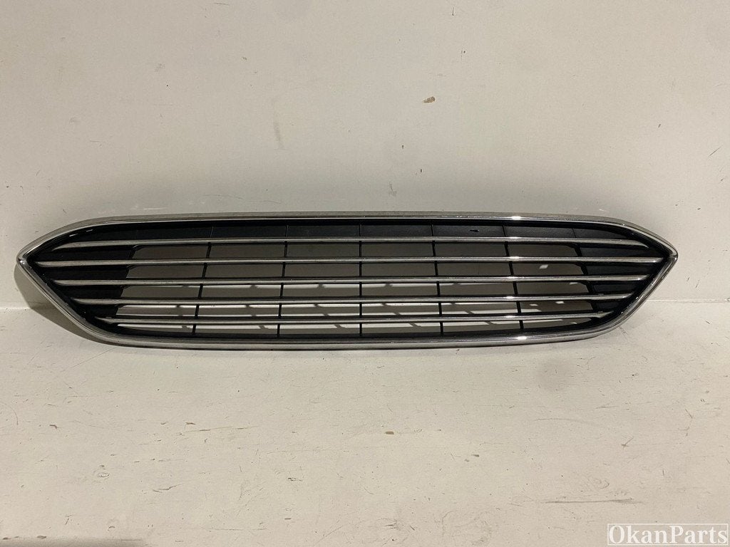 Ford Focus III Grille F1EB8C436A, Ophalen of Verzenden, Gebruikt, Voor