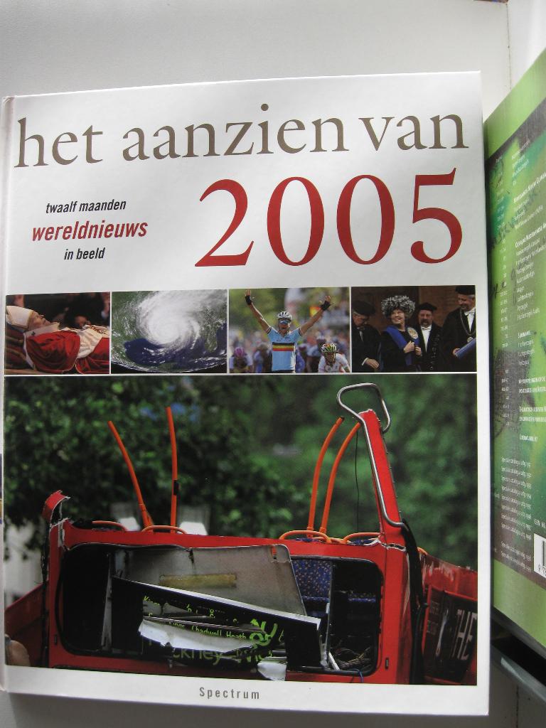 Het aanzien van 2005, Boeken, Verzenden, Overige gebieden