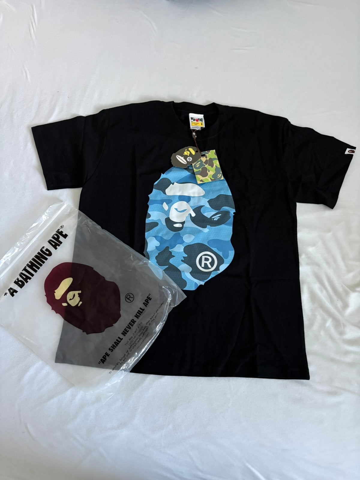 Bape Tshirt Maat M, Ophalen of Verzenden, Nieuw, Maat 48/50 (M), Blauw