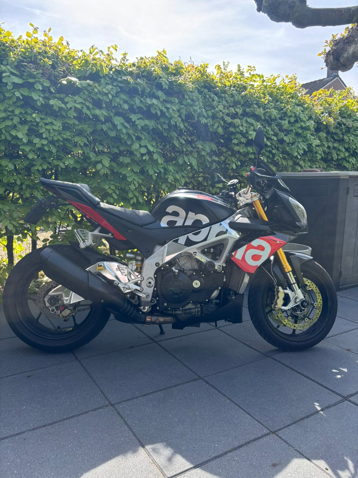 Aprilia Tuono V4R APRC 2011, Particulier, Naked bike