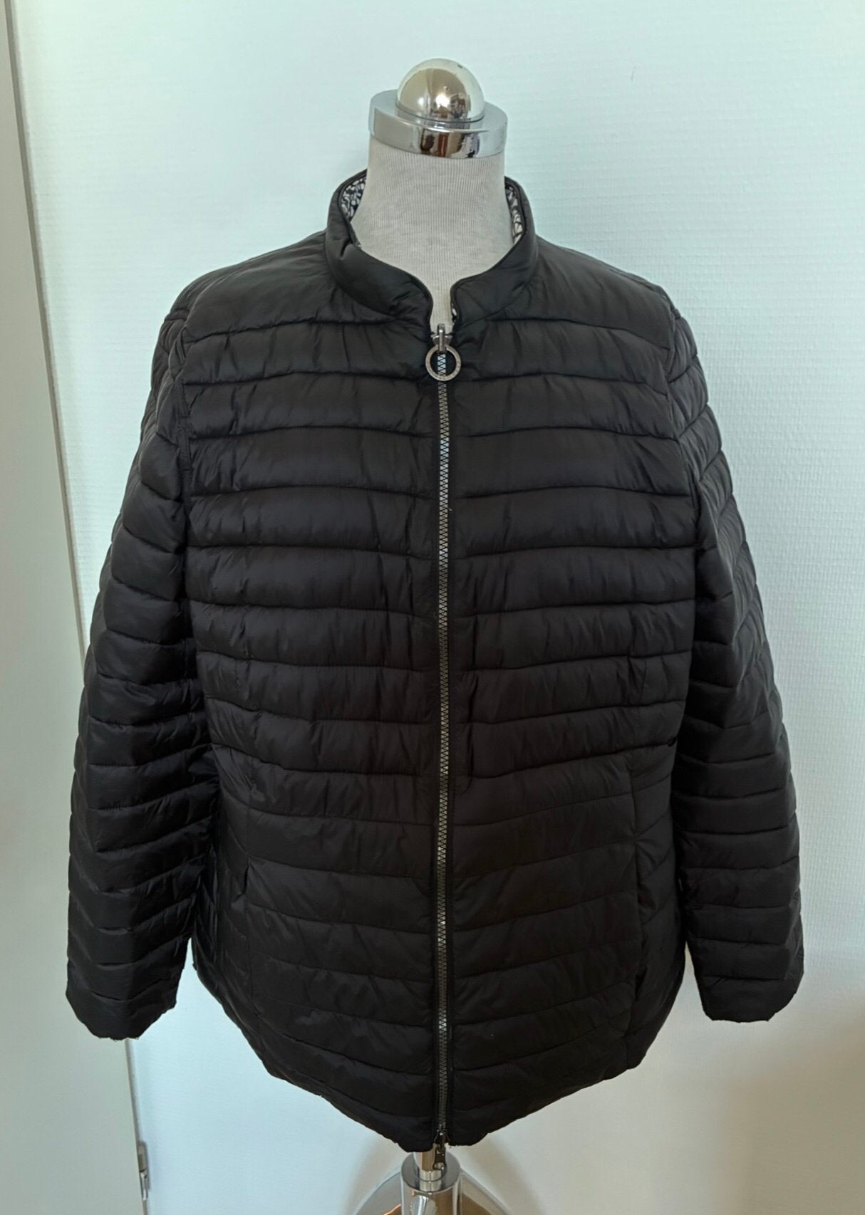 BARBARA LEBEK OMKEERBARE JAS MT :46, Verzenden, Zwart, Maat 46/48 (XL) of groter, Zo goed als nieuw
